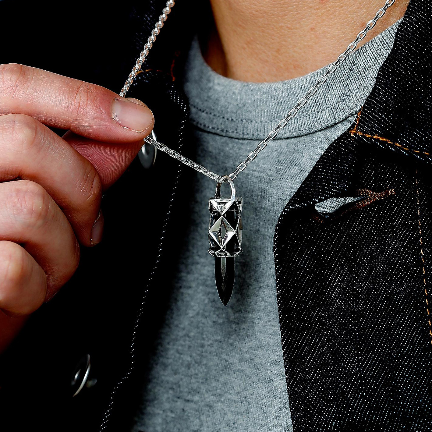 KILLER PENDANT